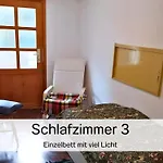 Bernsdorfer Strasse - Zentrumsnah, Teilweise Mit Balkon Oder Terrasse, Grosse Parkanlage - Ideal Fuer Familien, Paare Und Geschaeftsleute * ケムニッツ