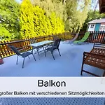 アパート Bernsdorfer Strasse - Zentrumsnah, Teilweise Mit Balkon Oder Terrasse, Grosse Parkanlage - Ideal Fuer Familien, Paare Und Geschaeftsleute ケムニッツ