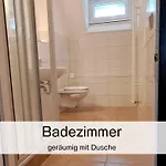 Bernsdorfer Strasse - Zentrumsnah, Teilweise Mit Balkon Oder Terrasse, Grosse Parkanlage - Ideal Fuer Familien, Paare Und Geschaeftsleute アパート
