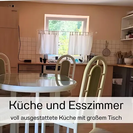 Bernsdorfer Strasse - Zentrumsnah, Teilweise Mit Balkon Oder Terrasse, Grosse Parkanlage - Ideal Fuer Familien, Paare Und Geschaeftsleute Appartement