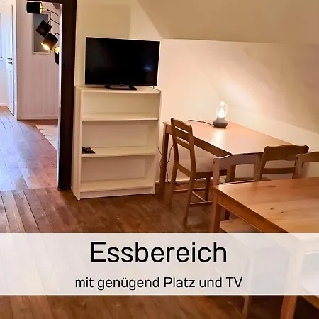 Bernsdorfer Strasse - Zentrumsnah, Teilweise Mit Balkon Oder Terrasse, Grosse Parkanlage - Ideal Fuer Familien, Paare Und Geschaeftsleute