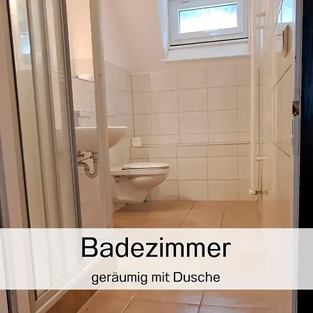 Bernsdorfer Strasse - Zentrumsnah, Teilweise Mit Balkon Oder Terrasse, Grosse Parkanlage - Ideal Fuer Familien, Paare Und Geschaeftsleute Appartement