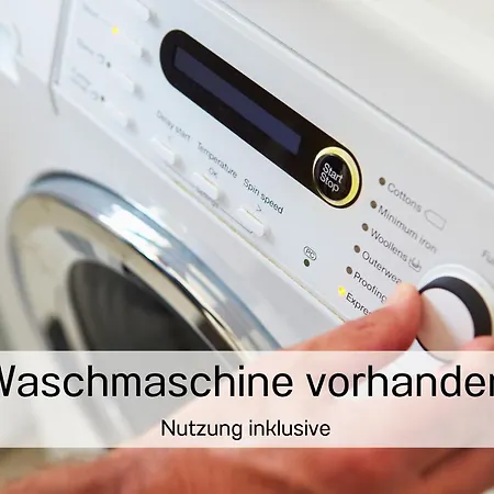 Bernsdorfer Strasse - Zentrumsnah, Teilweise Mit Balkon Oder Terrasse, Grosse Parkanlage - Ideal Fuer Familien, Paare Und Geschaeftsleute * Chemnitz