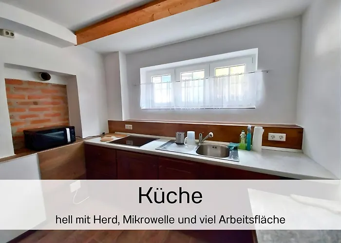 Bernsdorfer Strasse - Zentrumsnah, Teilweise Mit Balkon Oder Terrasse, Grosse Parkanlage - Ideal Fuer Familien, Paare Und Geschaeftsleute 아파트