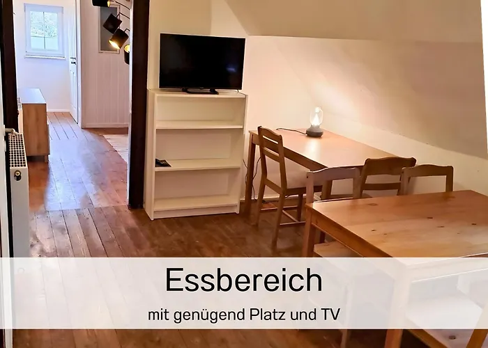 Bernsdorfer Strasse - Zentrumsnah, Teilweise Mit Balkon Oder Terrasse, Grosse Parkanlage - Ideal Fuer Familien, Paare Und Geschaeftsleute